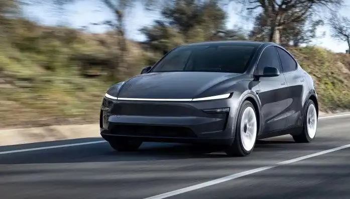 Elon Musk'ın Türkiye'deki Yatırımları: Kazançları ve Etkileri