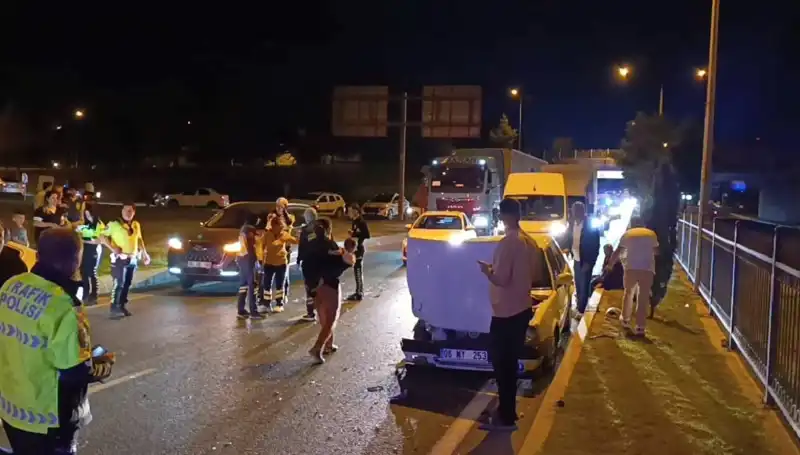 Otoyolda Şok Eden Kazanın Detayları: İkisi Çocuk, Dört Yaralı
