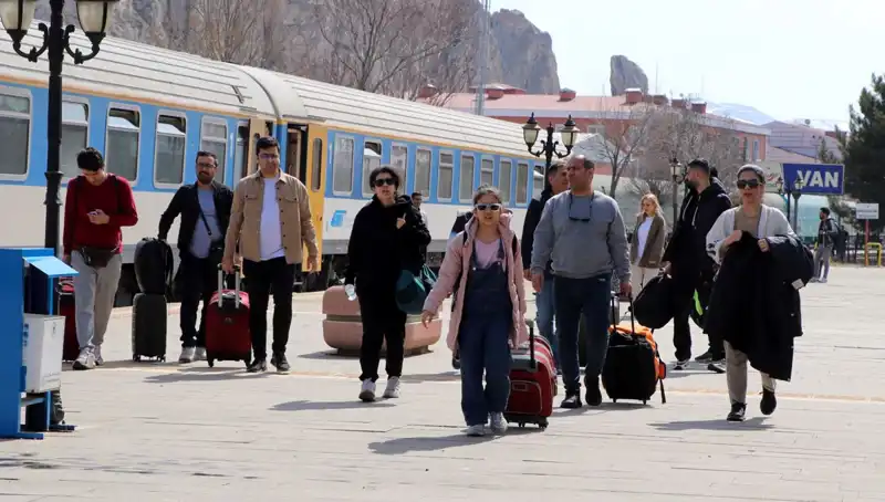İranlı Turistlerle Dolup Taşacak: Nevruz'da Van’a Yoğun İlgi