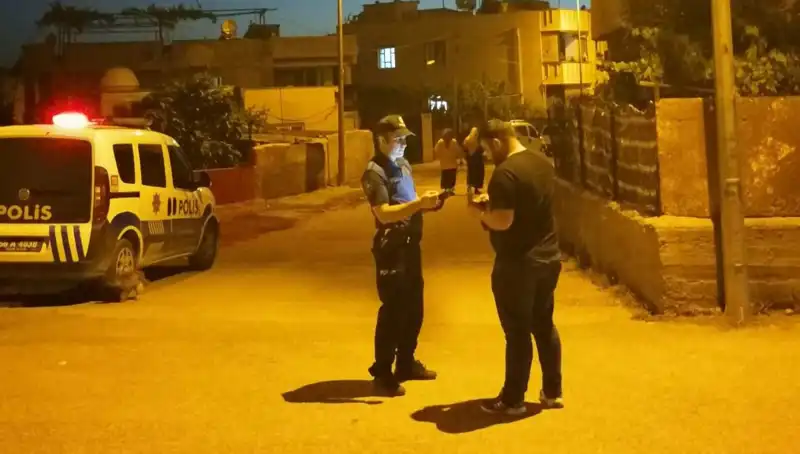 Husumetlilerin Kanlı Hesaplaşması: Evinin Önünde Ateş Açıldı