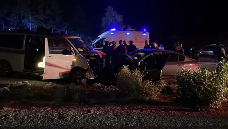Ters Yön Faciası: Kafa Kafaya Çarpışma Can Aldı