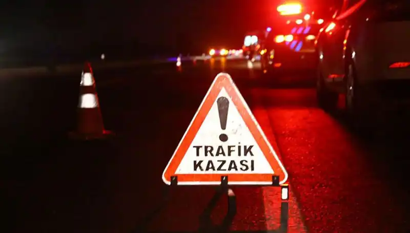 Şanlıurfa'da Zincirleme Kaza: 7 Kişi Yaralandı, Sorumlular Hala Belirsiz!