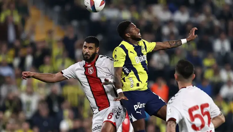 Fenerbahçe'de Kriz! Uyum Bozuldu, Sistem İflas Etti mi?