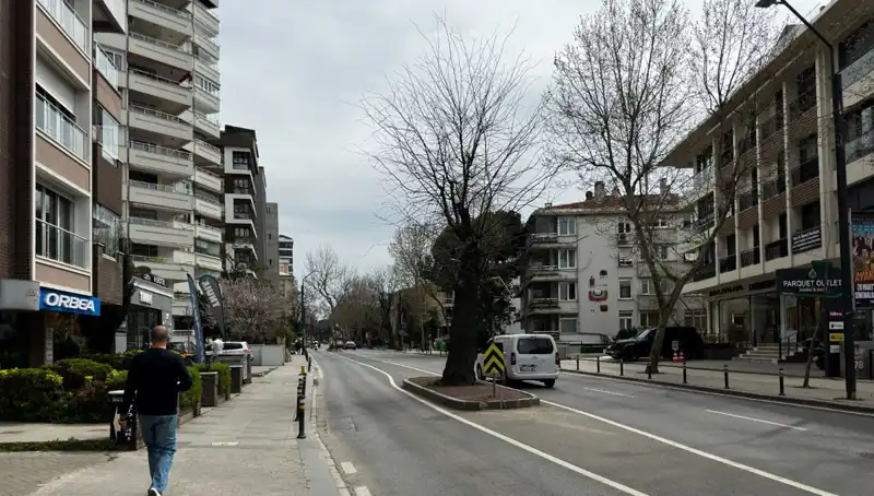 Kadıköy'deki Tehlikeli Cadde: Sürekli Kaza Olan Nokta Yeniden Gündemde