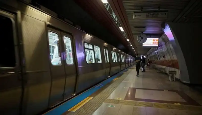 İstanbul'un Kalbinde İki Yeni Metro İstasyonu: Taksim ve Şişhane Açıldı