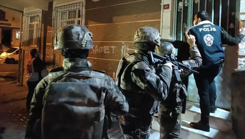 8 İlde Bahis ve Kara Para Operasyonu: Yüzlerce Milyon Liralık Mal Varlığına El Konuldu!