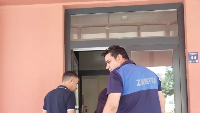 Elazığ'da Dilenci Operasyonunda 10 Kişi Gözaltına Alındı!