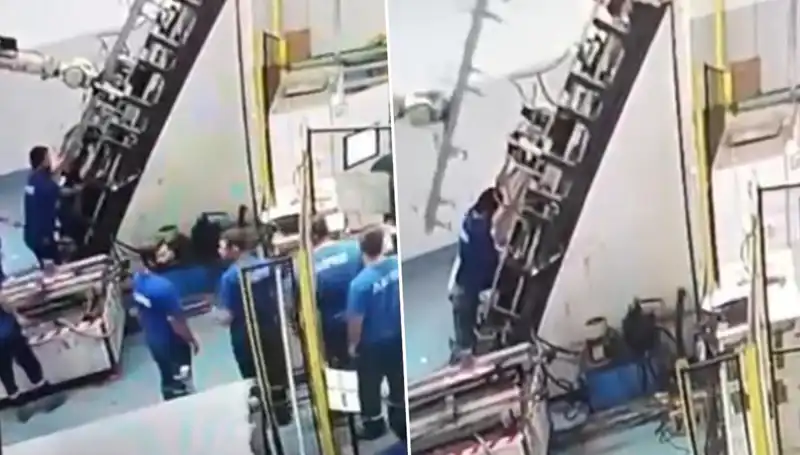 Fabrikada Şok Etkisi Yaratacak Olay: Makine Sırtına Saplandı!