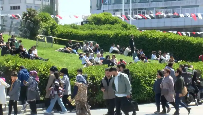 Taksim'de Deprem Yoğunluğu: Olayın Ardındaki Gerçekler Neler?