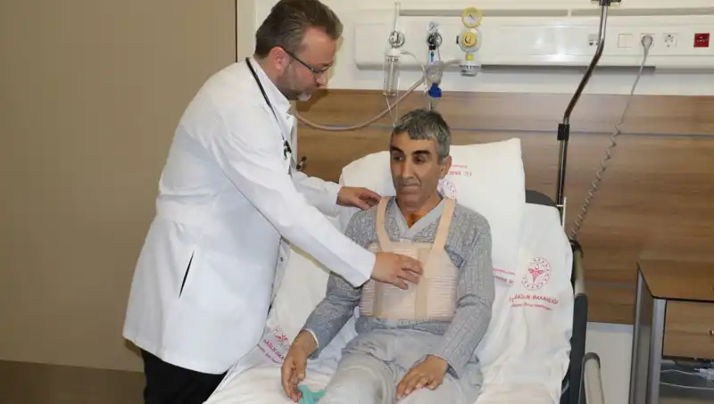 6 Ayda İki Kez Aort Damarı Yırtılan Hastanın Yaşam Mücadelesi