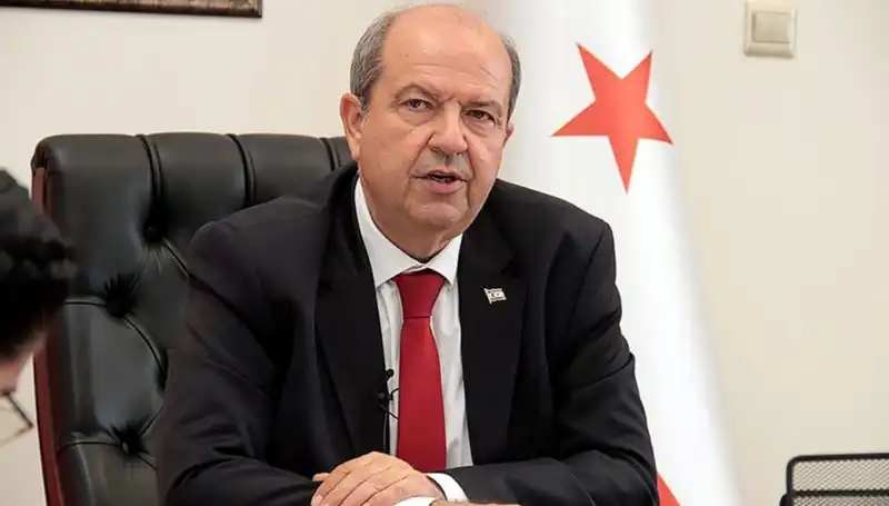 KKTC Cumhurbaşkanı Tatar'dan GKRY Liderine Sert Tepki: Paskalya Mesajı Neden Tartışma Yarattı?