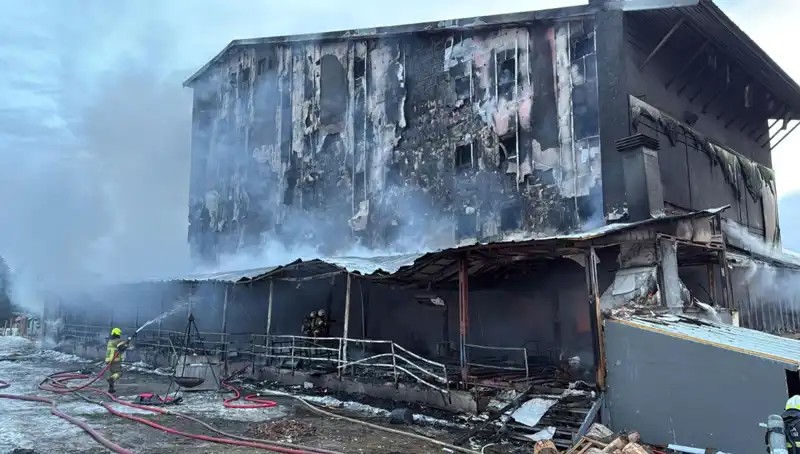 Uludağ'daki Otel Yangınında İki Can Kaybı: Şampiyon Kayakçı Berkin Usta Hayatını Kaybetti