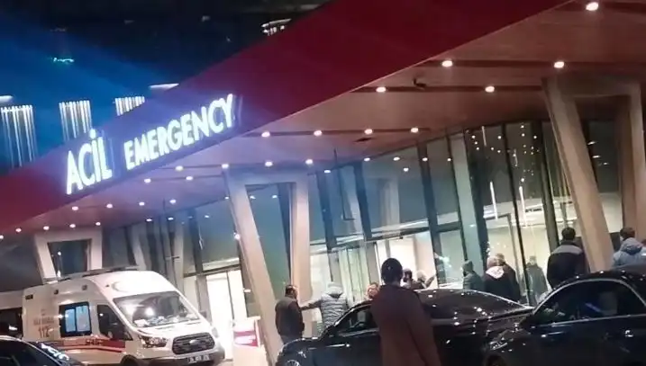 Silahlı Saldırı: Telefon Görüşmesi İçin Dışarı Çıkan Adam Hayatını Kaybetti