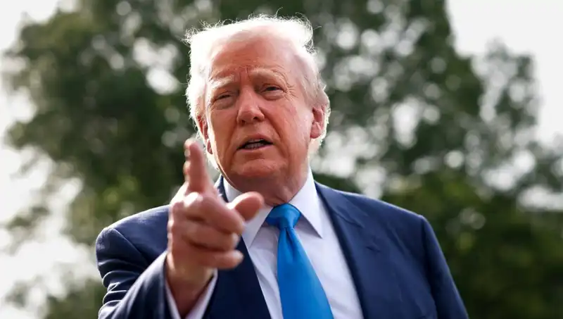 Trump'ın İlk 100 Günde Yüzde 80 Başarı: Siyasi Stratejiler ve İcraatlar