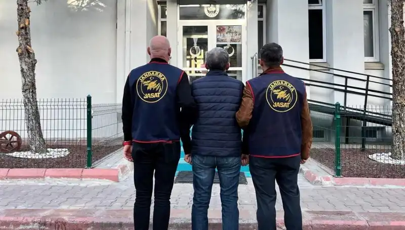 MİT TIR’larının Durdurulduğu Emniyet Müdürü Firari FETÖ'cü Olarak Yakalandı!