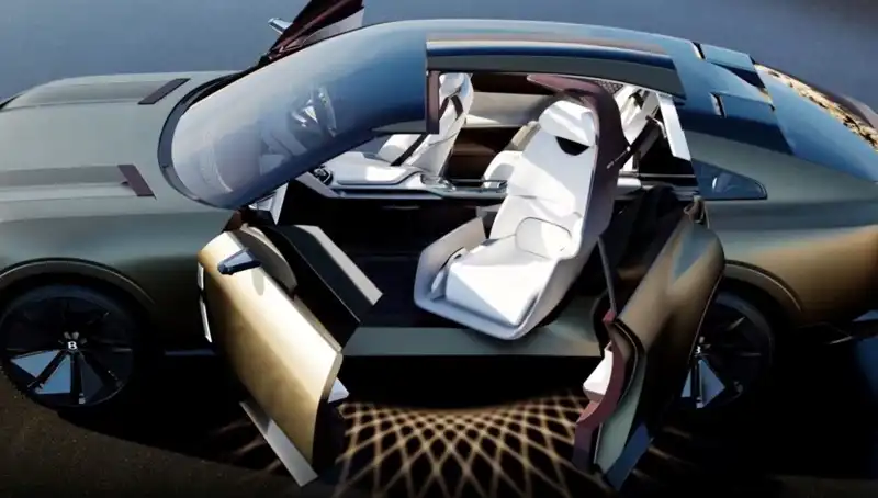 Lüks Otomobil Tutkunları İçin Bentley EXP 15 Concept Tanıtıldı