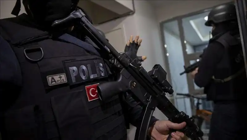 Afyon'da Narkotik Operasyonu: 26 Şüpheli Gözaltına Alındı