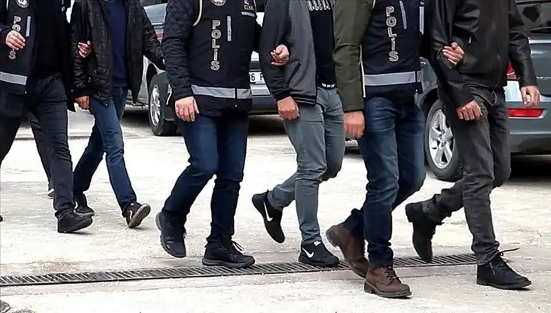 Başkentte Fuhuş Çetesi Çökerildi! 20 Şüpheli Gözaltında