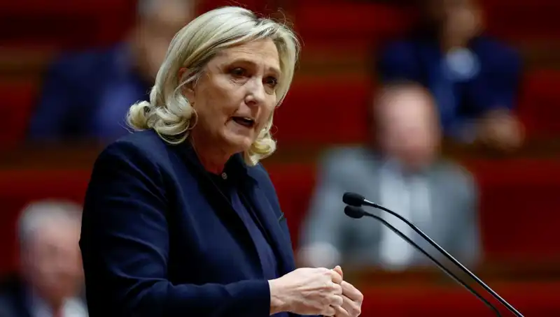 Le Pen'in Siyasi Geleceği Tehlikede: Karar Günü Geldi
