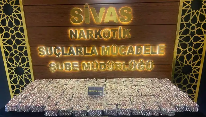 Sivas'ta Uyuşturucu Çetesi Çökertildi: 5 Kişi Tutuklandı!