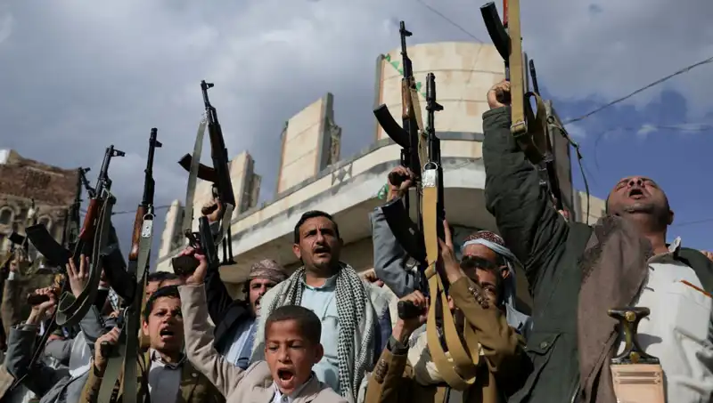 Husiler, Yemen'de ABD Kendi Harekatına Hazırlanıyor İddiasıyla Gündemde