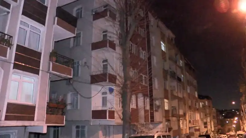 Altı Katlı Binada Tüyler Ürperten Sesler: Panik ve Tahliye Başladı