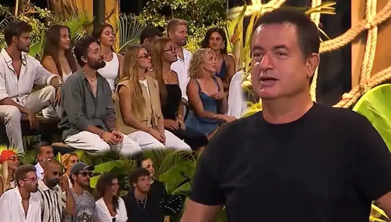 Survivor'da Birleşme Partisi Coşkusu: Şarkı Yarışmasında Neler Oldu?
