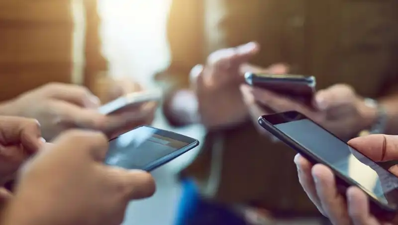 Oppo A5 Pro 4G: Uygun Fiyatlı Akıllı Telefonun Öne Çıkan Özellikleri