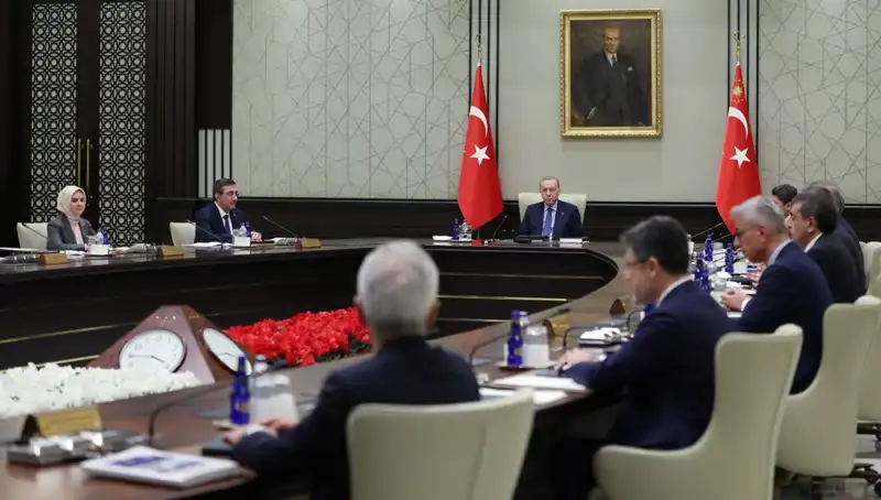 1 Mayıs Emek ve Dayanışma Günü’nde Kabine Üyelerinden Önemli Mesajlar