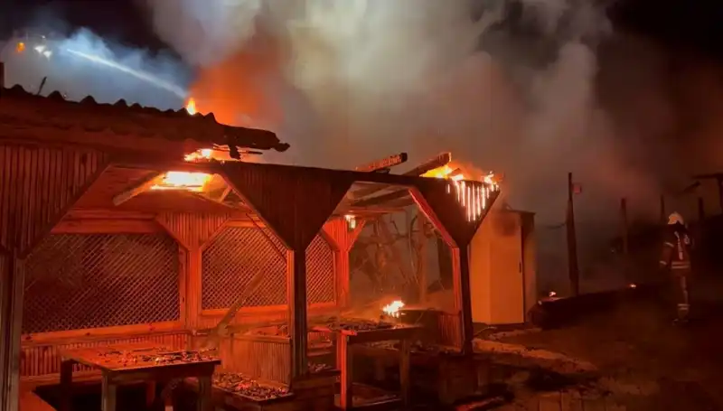 Şile’de Altı Gözleme Restoranı Yangında Kül Oldu: Olayın Ayrıntıları Ortaya Çıktı