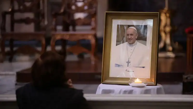 Papa Francis'in Vasiyeti ve Cenaze Detayları Açıklandı: Neler Biliniyor?