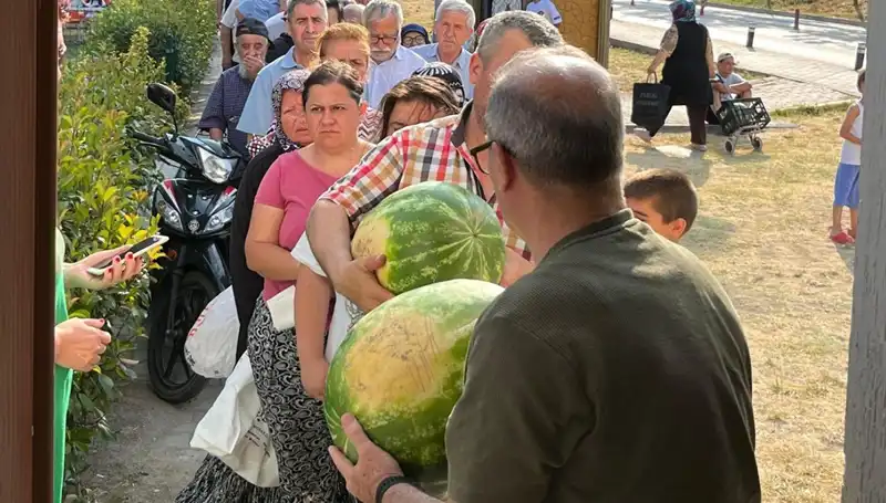 Tarlada Kalan Ürünler: Hasat Başladı, Bedava Dağıtım Yapıldı!