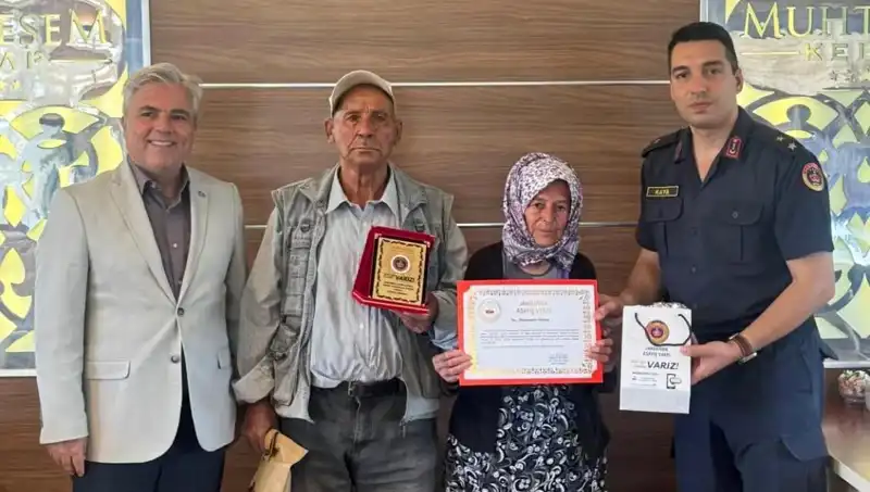 Tek Varları Olan Evi Jandarmaya Bağışladılar: Unutulmaz Bir Vefa Hikayesi