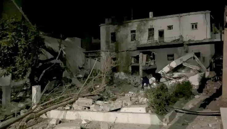 İsrail'in Hastane Vurması: Acil Servis Yıkıldı, Sağlık Krizi Derinleşiyor
