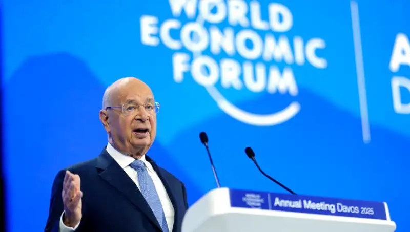 Küresel Ekonomi İklimini Değiştiren İsim: Klaus Schwab İstifa Etti