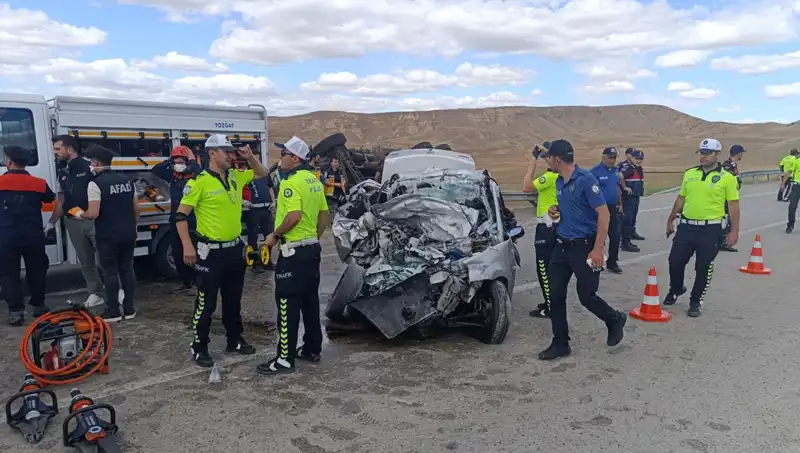 Yozgat'ta Feci Kaza: 3 Hayatını Kaybetti, 2 Kişi Yaralı