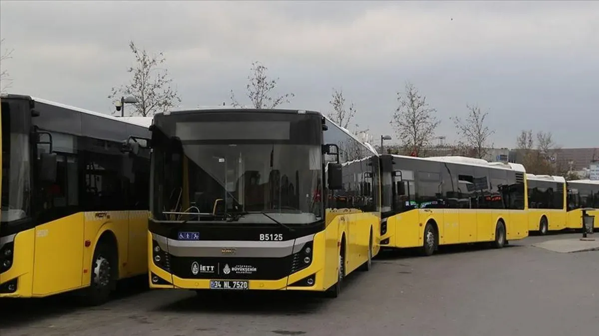 İBB’ye Tepki: Özel Halk Otobüsü Esnafı 3.6 Milyar TL Alacaklarını Bekliyor